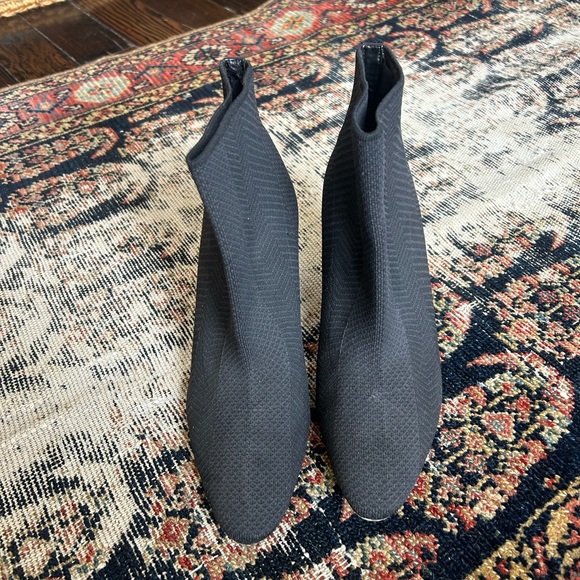 Black and chrome heel slip boot - Picture 4 of 4